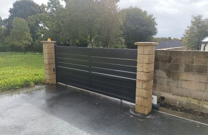 Portail aluminium coulissant motorisé
