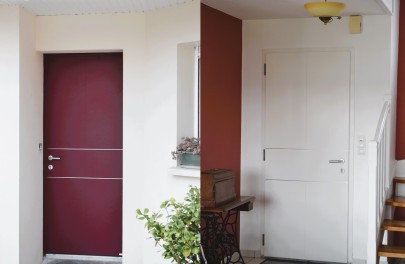 Porte d'entrée pleine en aluminium